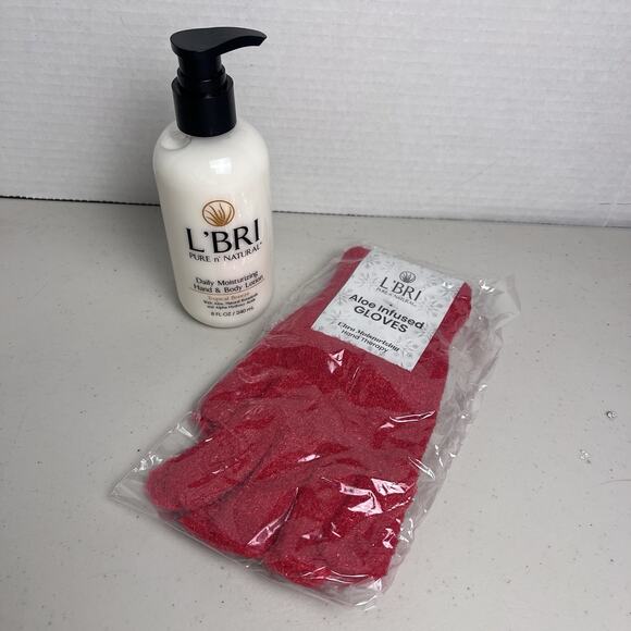 L’BRI Daily Moisturizing Hand & Body Lotion Tropical Fruit & Aloe Infused Gloves - Picture 2 of 12